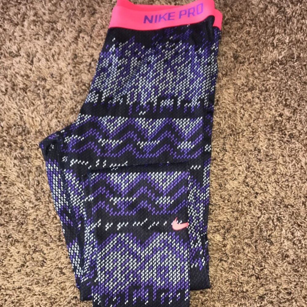 Nike pro leggings